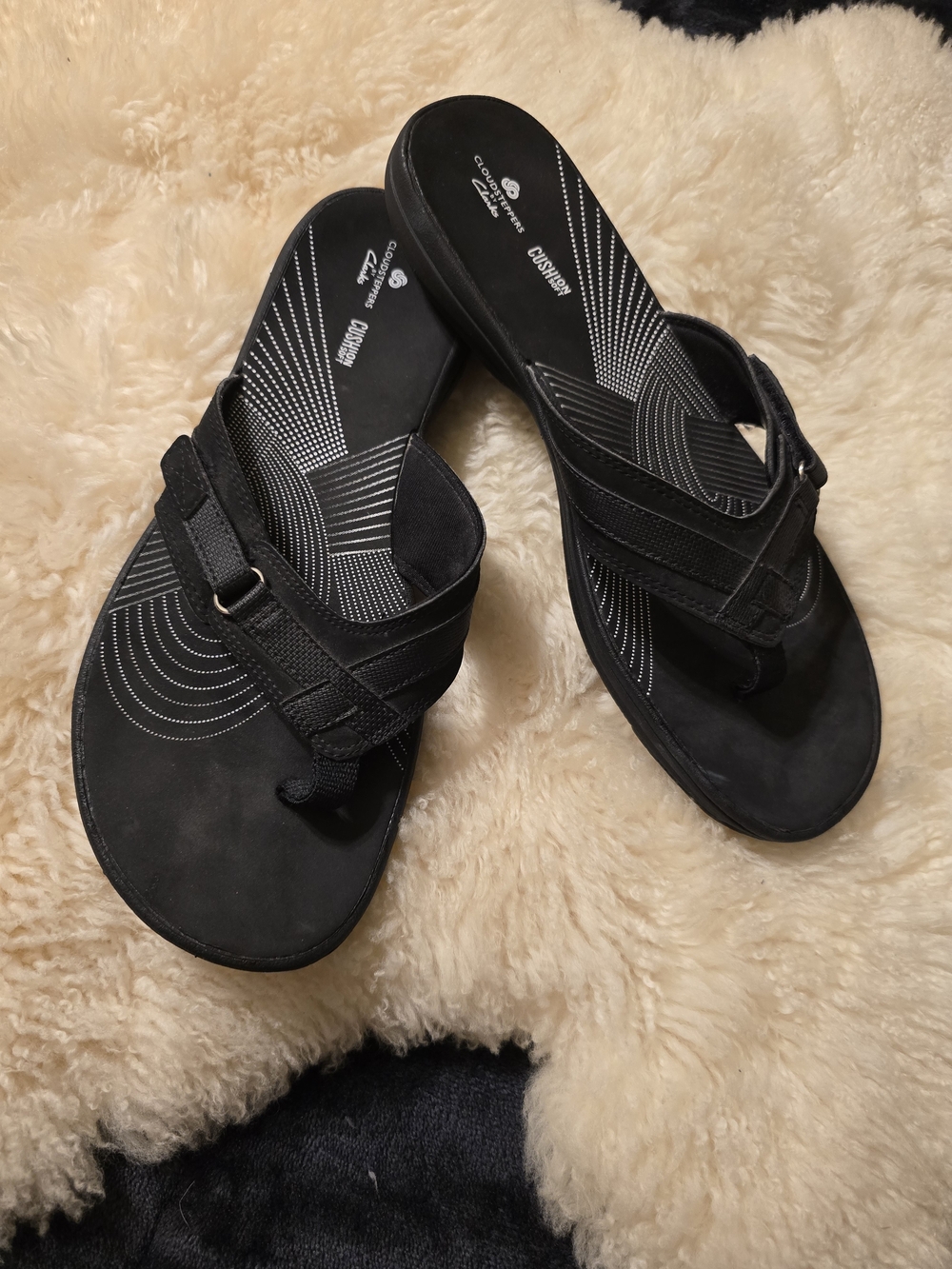Womens Size 10 Cloudsteppers by Clarks Black Adjustable Slide Sandals